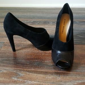 Audrey Brooke Leather and Swede Peep Toe, Sz 9.5